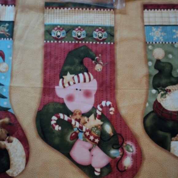 Christmas quilt panel/stockings kit - Picture 3 of 7